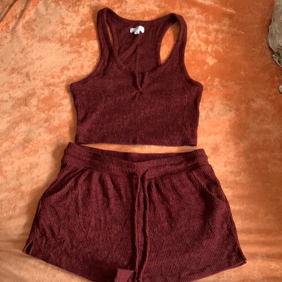 Colsie Other - 2 piece lounge set